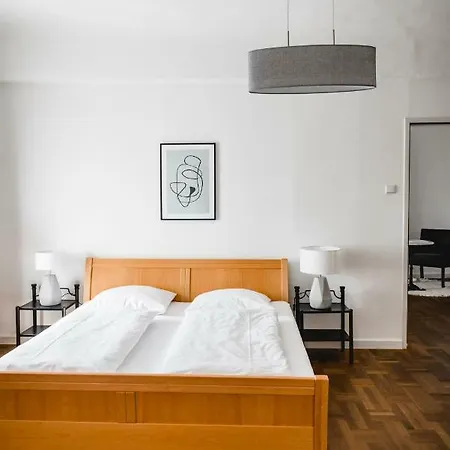 Gaestehaus בית הארחה 3*